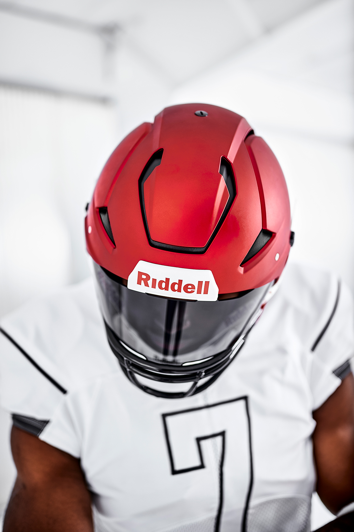 Features unique to the Riddell Axiom
