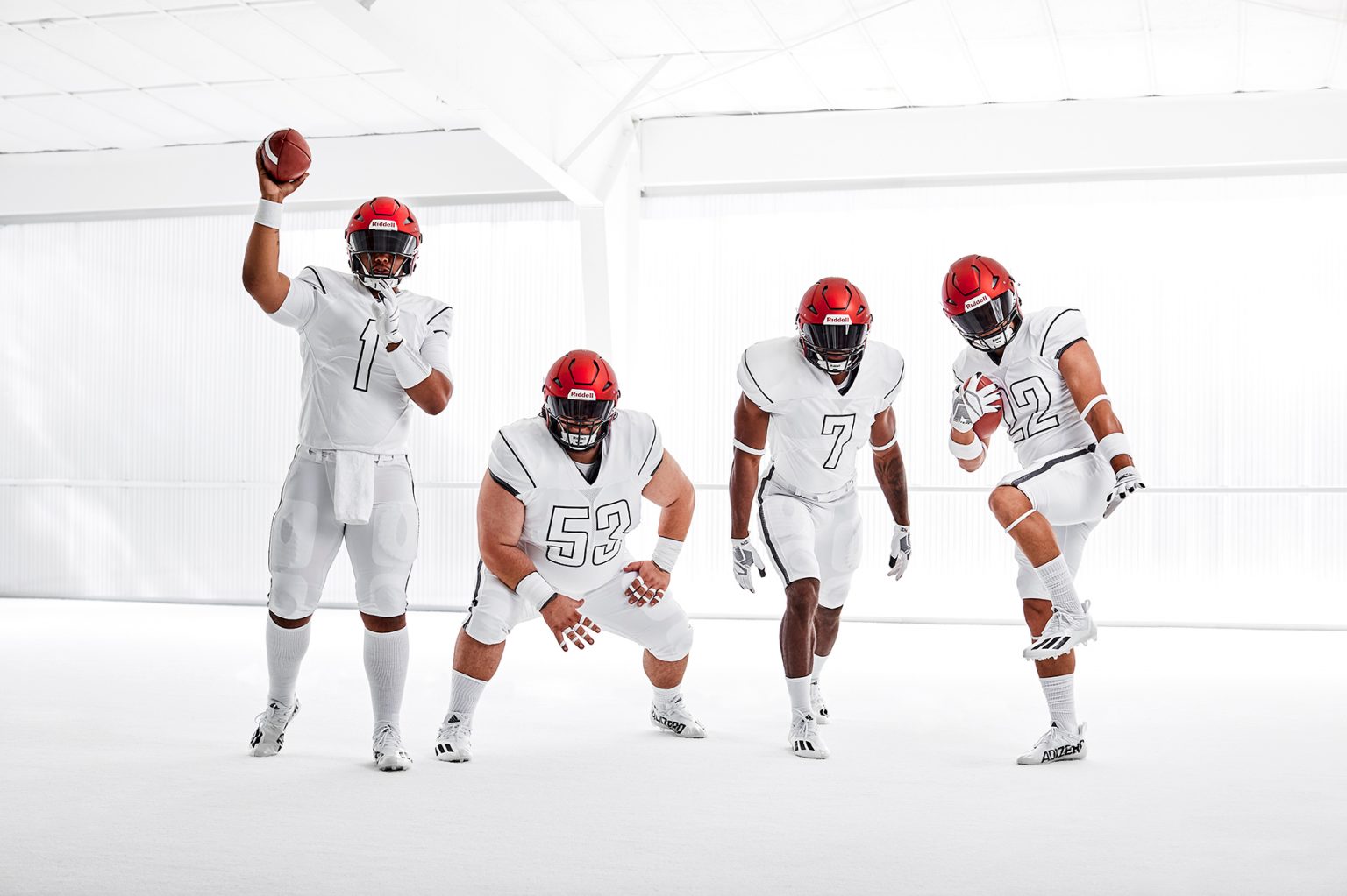 riddell-launches-axiom-football-helmet-platform